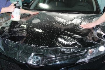 АКЦИЯ НА ОКЛЕЙКУ АВТО АНТИГРАВИЙНОЙ ЗАЩИТНОЙ ПЛЕНКОЙ